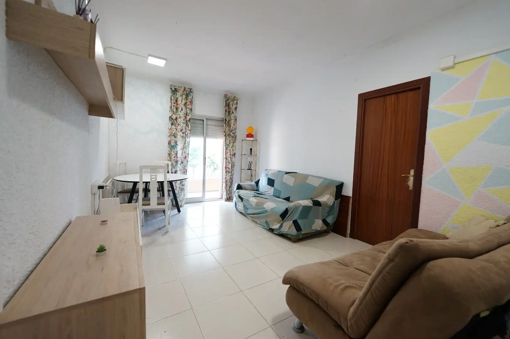 Piso con terraza en venta en Carrer de Can Ros 1, imagen 2