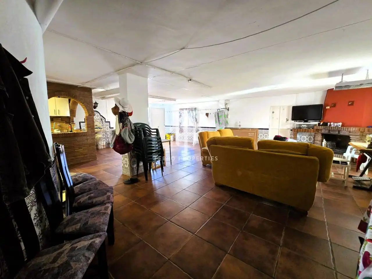 Casa o xalet en venda en Loja amb Jardí privat, Terrassa i Piscina