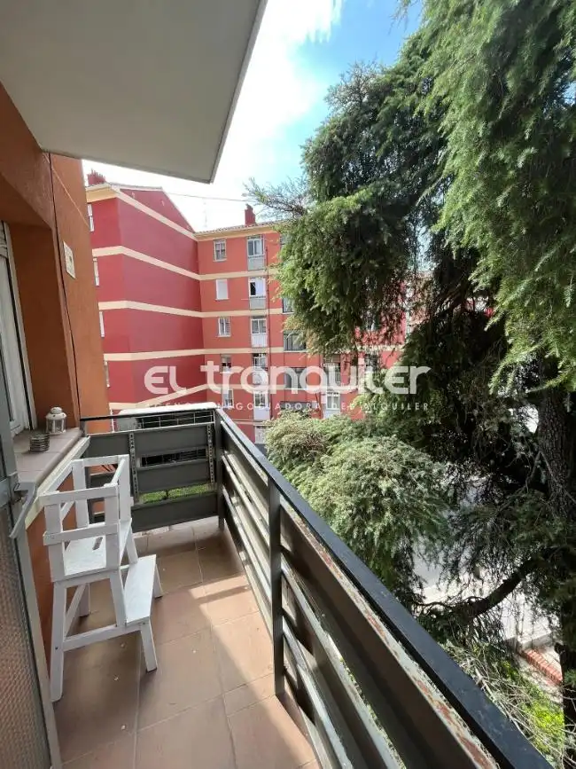 Exterior view of Flat for rent in Madrid  with Air Conditioner, Parquet flooring and Terrace