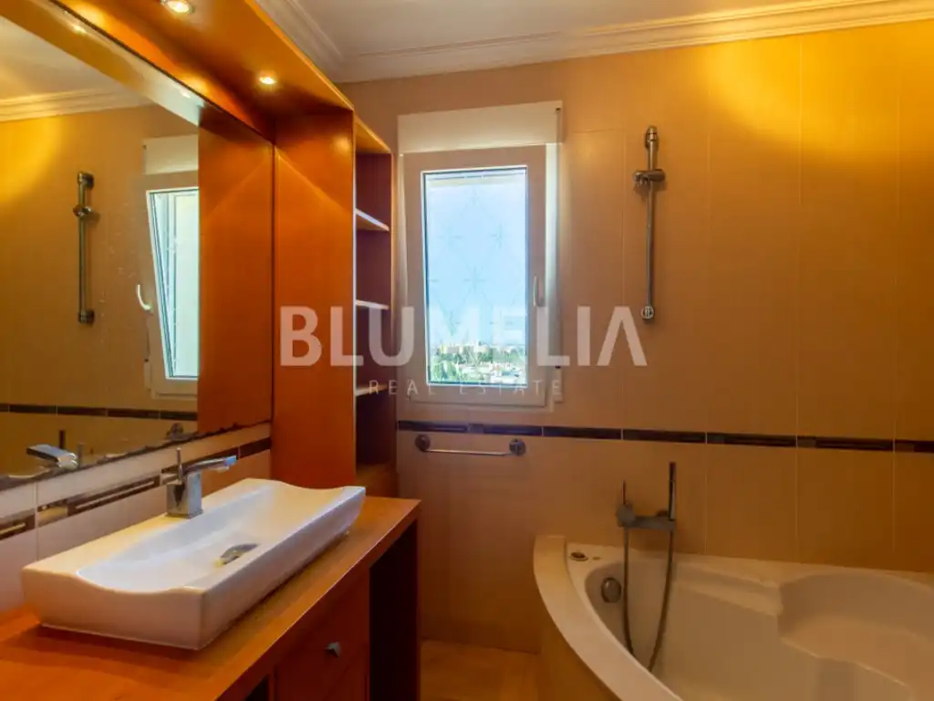 Bathroom of Houses for sale in Dénia  with Air Conditioner, Private garden and Terrace