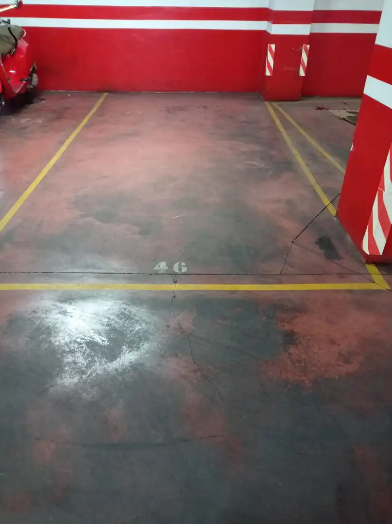 Aparcament en venda a Carretas - Pajarita