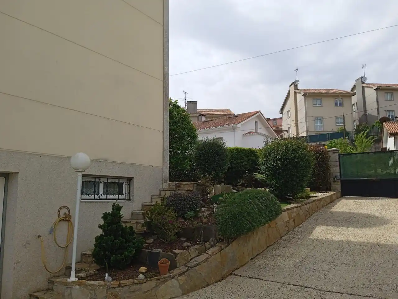 Exterior view of Houses for rent in Santiago de Compostela   with Private garden