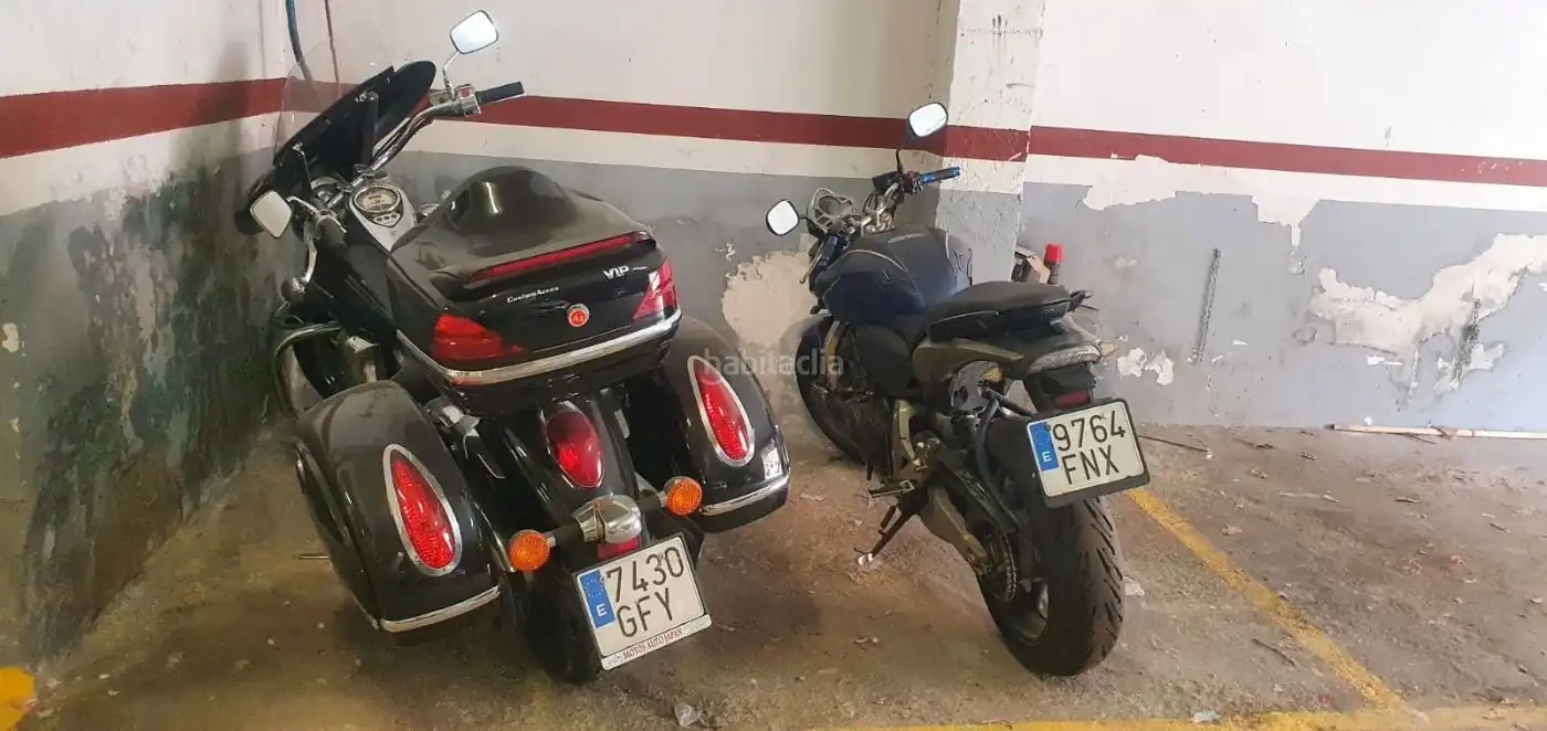 Moto de lloguer a Carrer de Tarragona 17