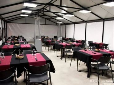 Local comercial en venta en Avenida Costa Azul 8