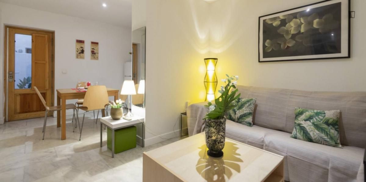 Apartament de lloguer a Puerta del Ángel
