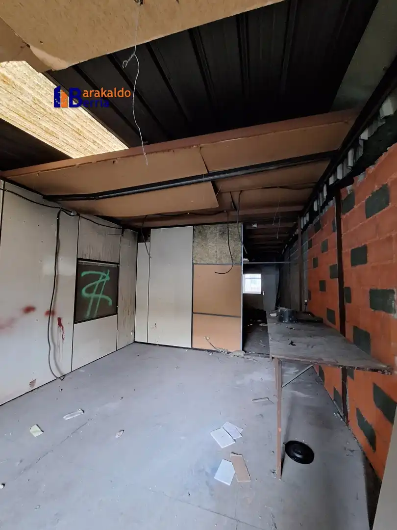 Nave industrial de alquiler en Barakaldo 