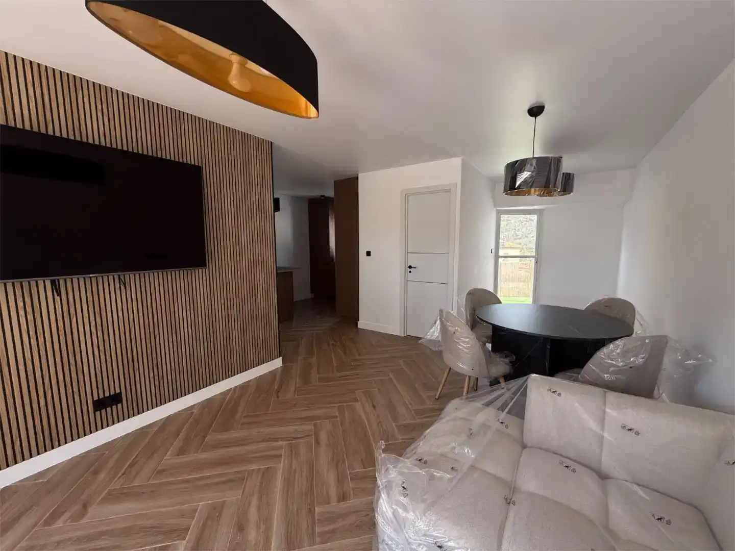 Sala de estar de Casa o chalet en venta en La Nucia con Aire acondicionado, Jardín privado y Parquet