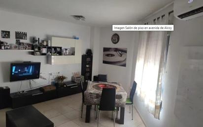 Sala d'estar de Apartament en venda en Alicante / Alacant amb Aire condicionat
