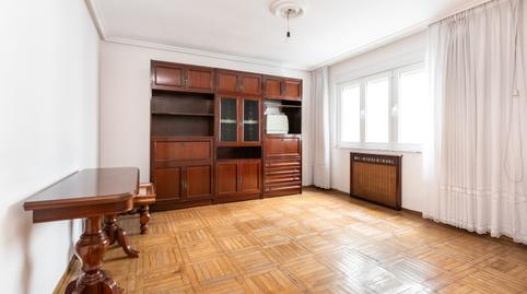 Foto 2 de Pis en venda a Oviedo - Victor Chavarri, 25, Salesas - Foncalada - Campoamor, Oviedo