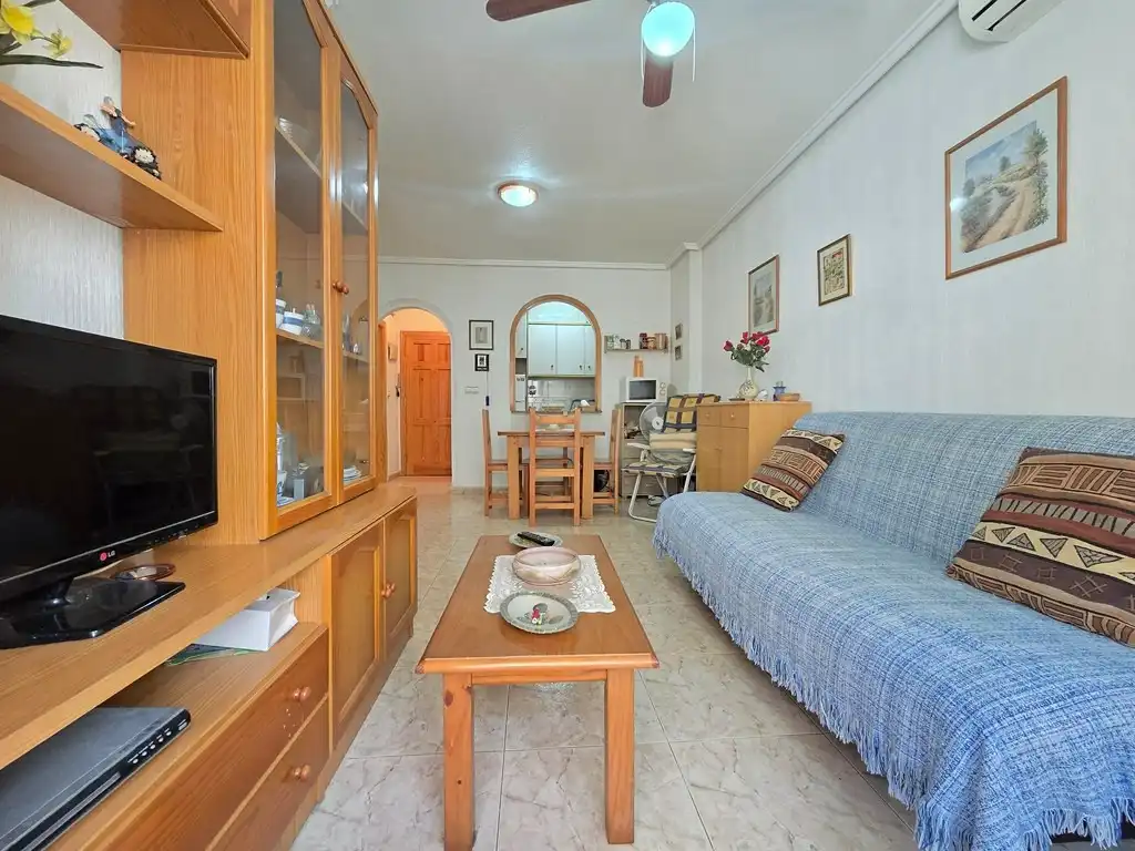 Living room of Flat for sale in Torrevieja  with Furnished