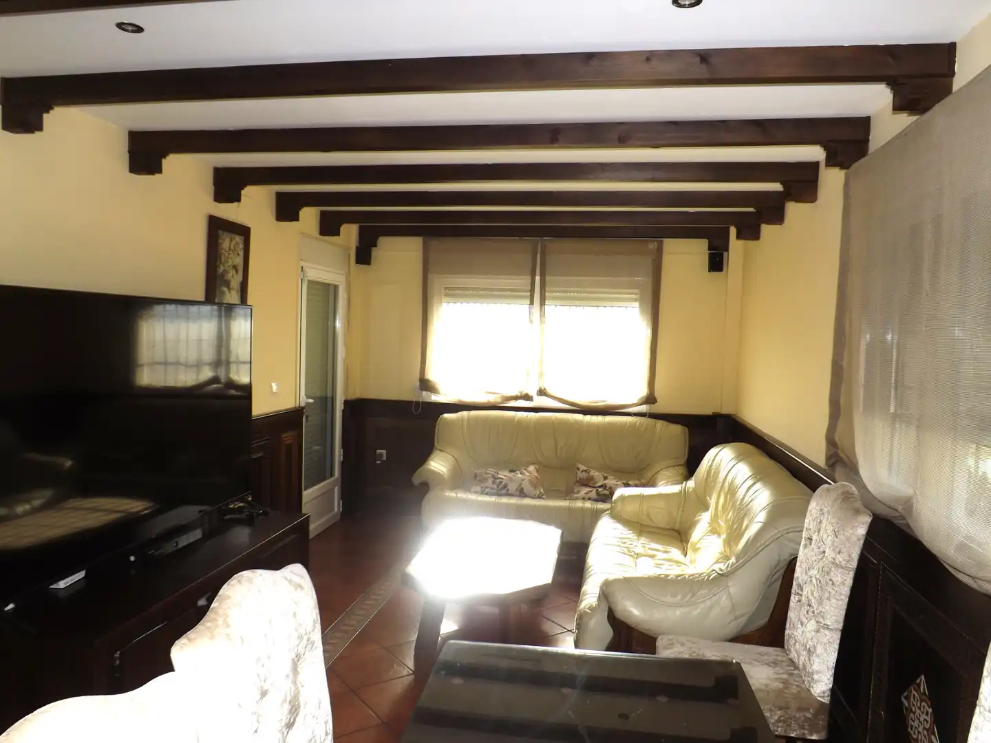 Sala d'estar de Casa o xalet en venda en Albolote amb Aire condicionat, Calefacció i Jardí privat