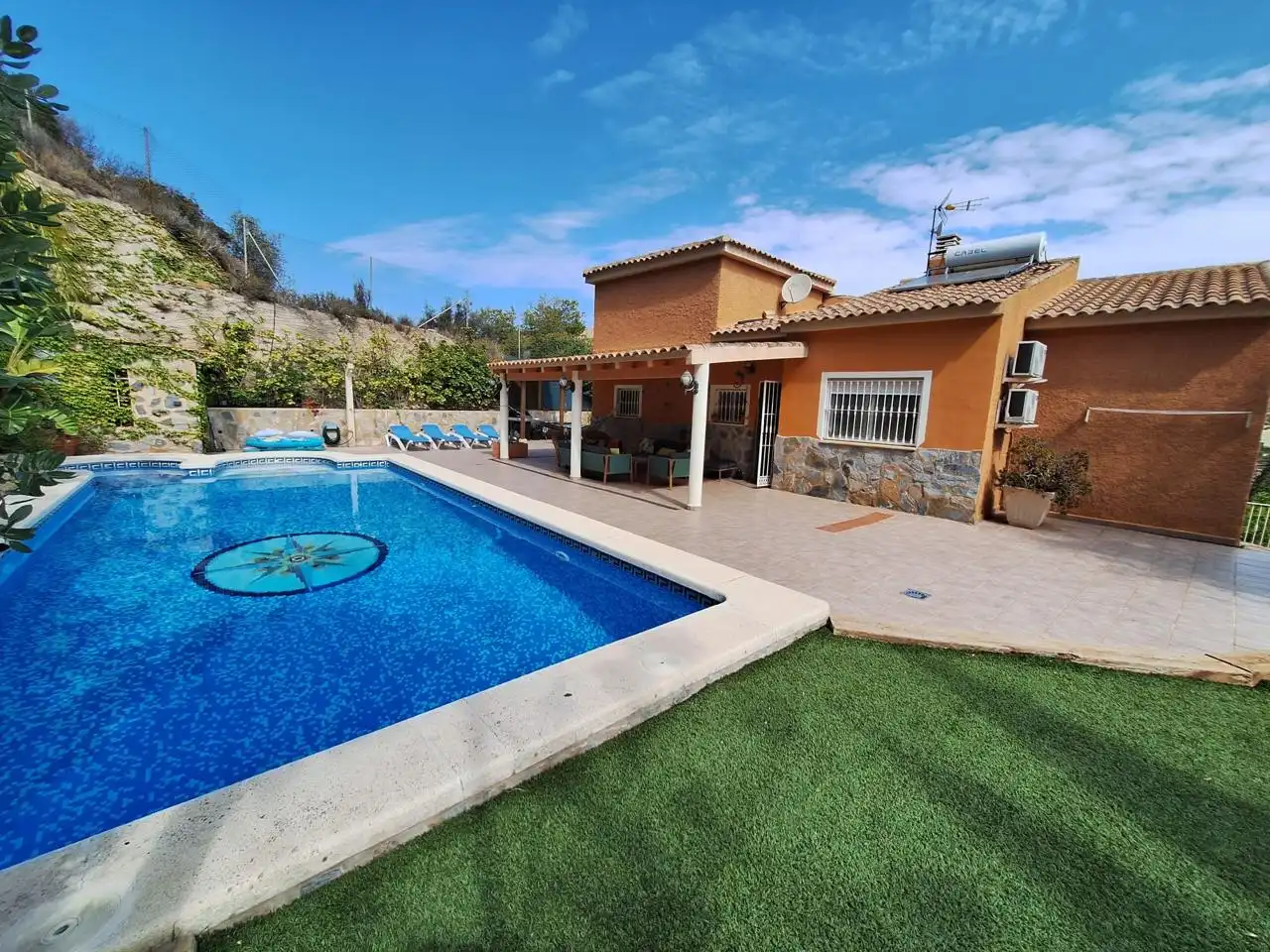 Casa con piscina en venta en Carrer d'Oriola, imagen 17