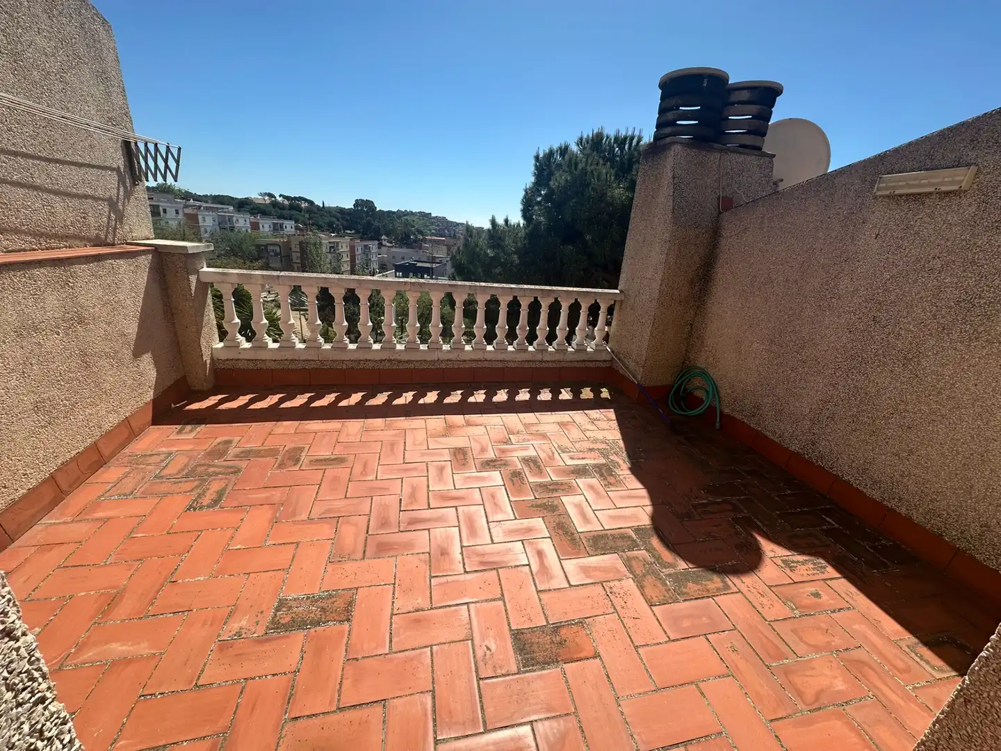 Terraza de Casa adosada en venta en Santa Coloma de Gramenet con Terraza y Balcón