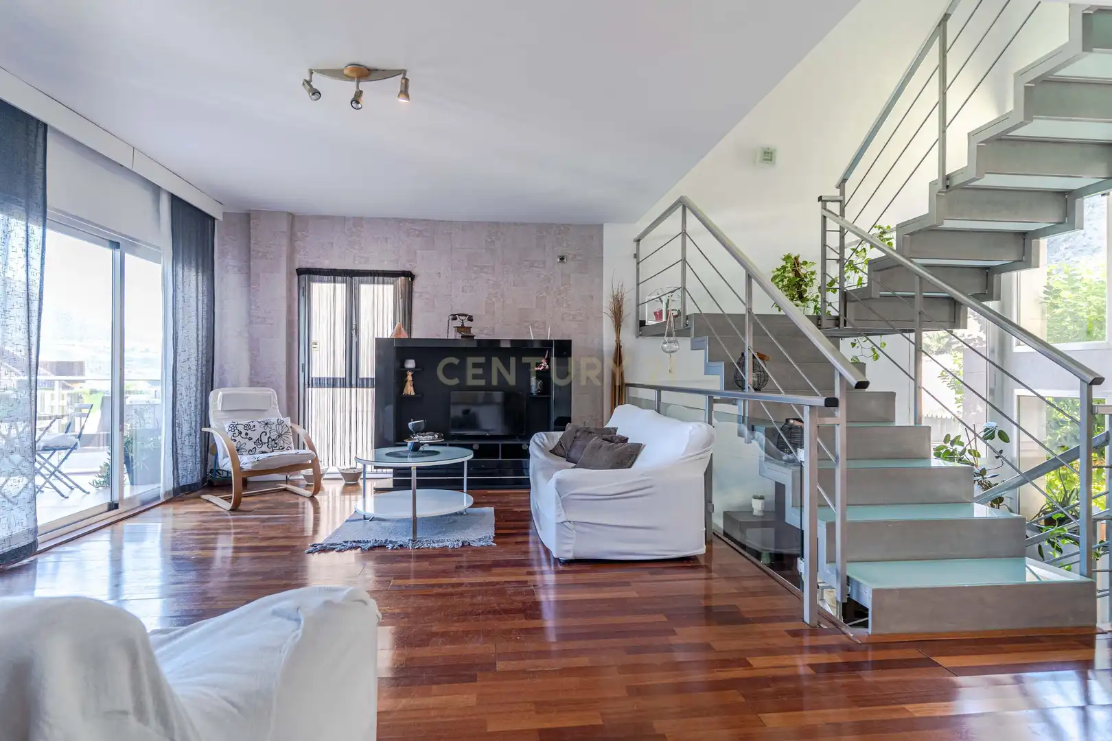 Sala de estar de Casa o chalet en venta en Loja con Aire acondicionado, Jardín privado y Trastero