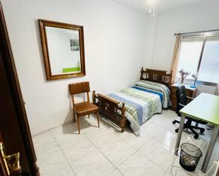 Apartament per a compartir a Ciudad Jardín - Zoco