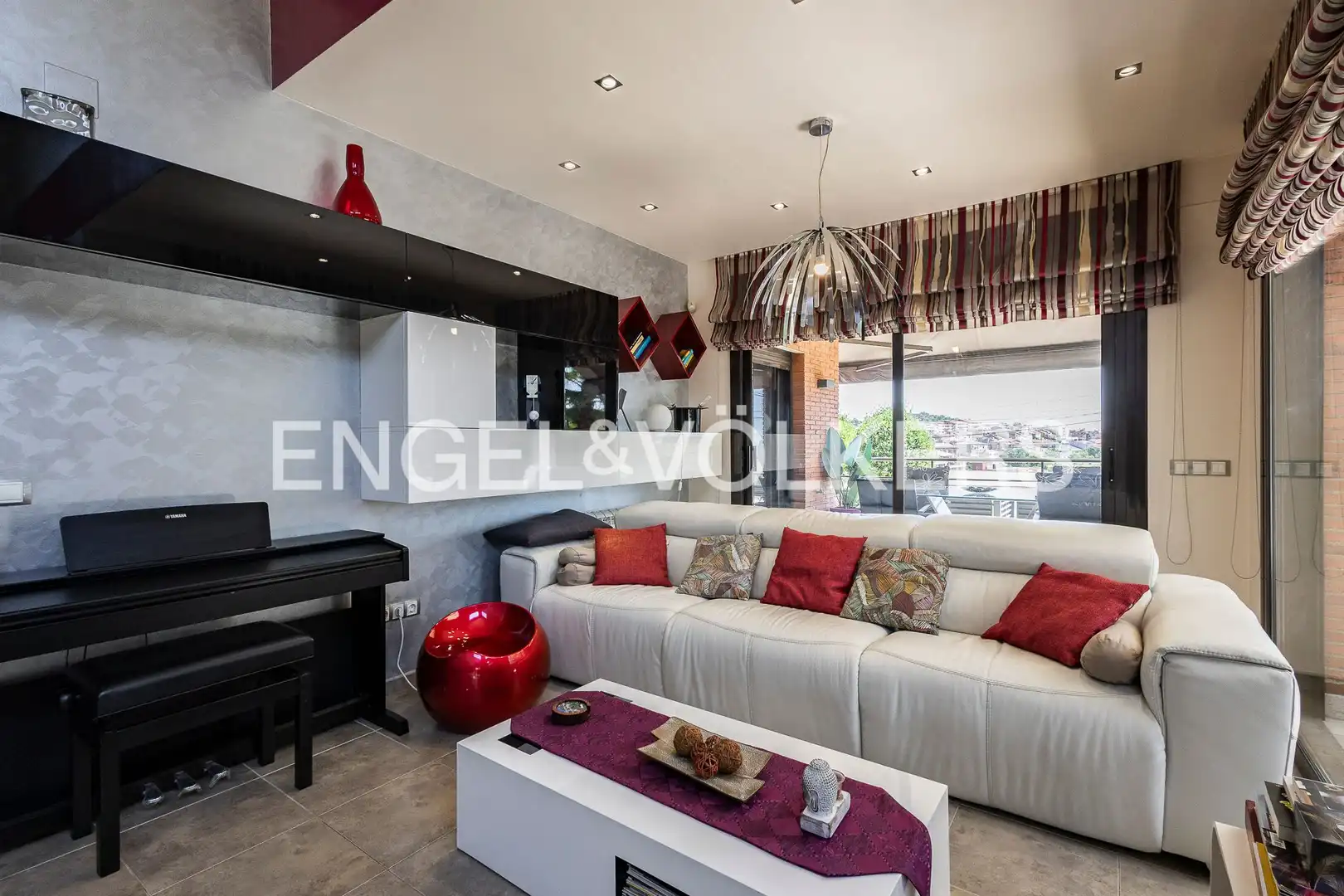 Casa con piscina en venta en Avinguda Can Valls, imagen 18