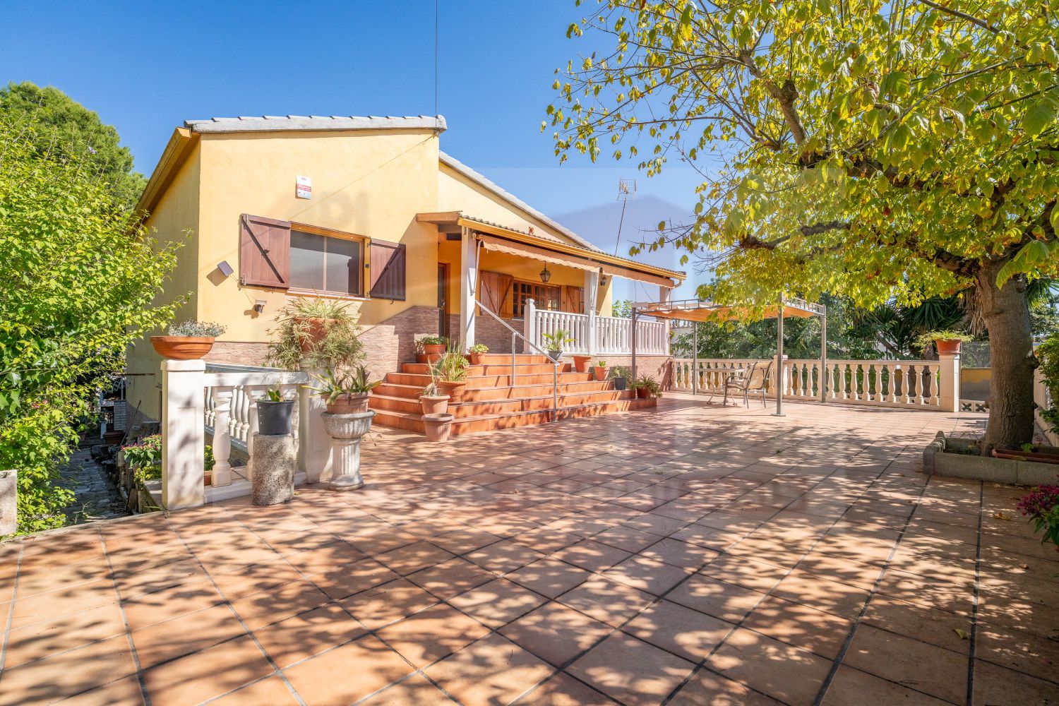 Vista exterior de Casa o xalet en venda en Alcover amb Aire condicionat, Calefacció i Traster