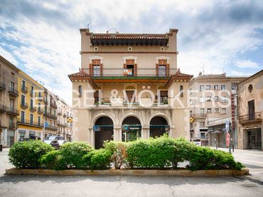 Flat with balcony for sale in Carrer Monturiol 10