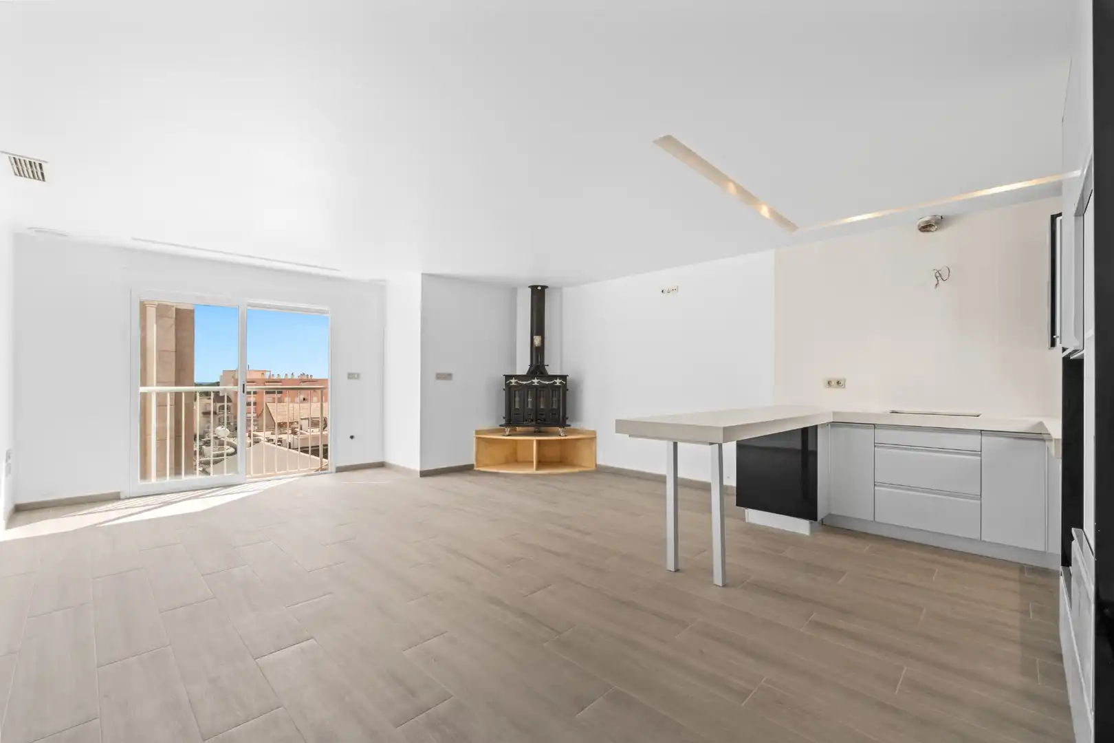 Kitchen of Apartments for sale in Las Bayas