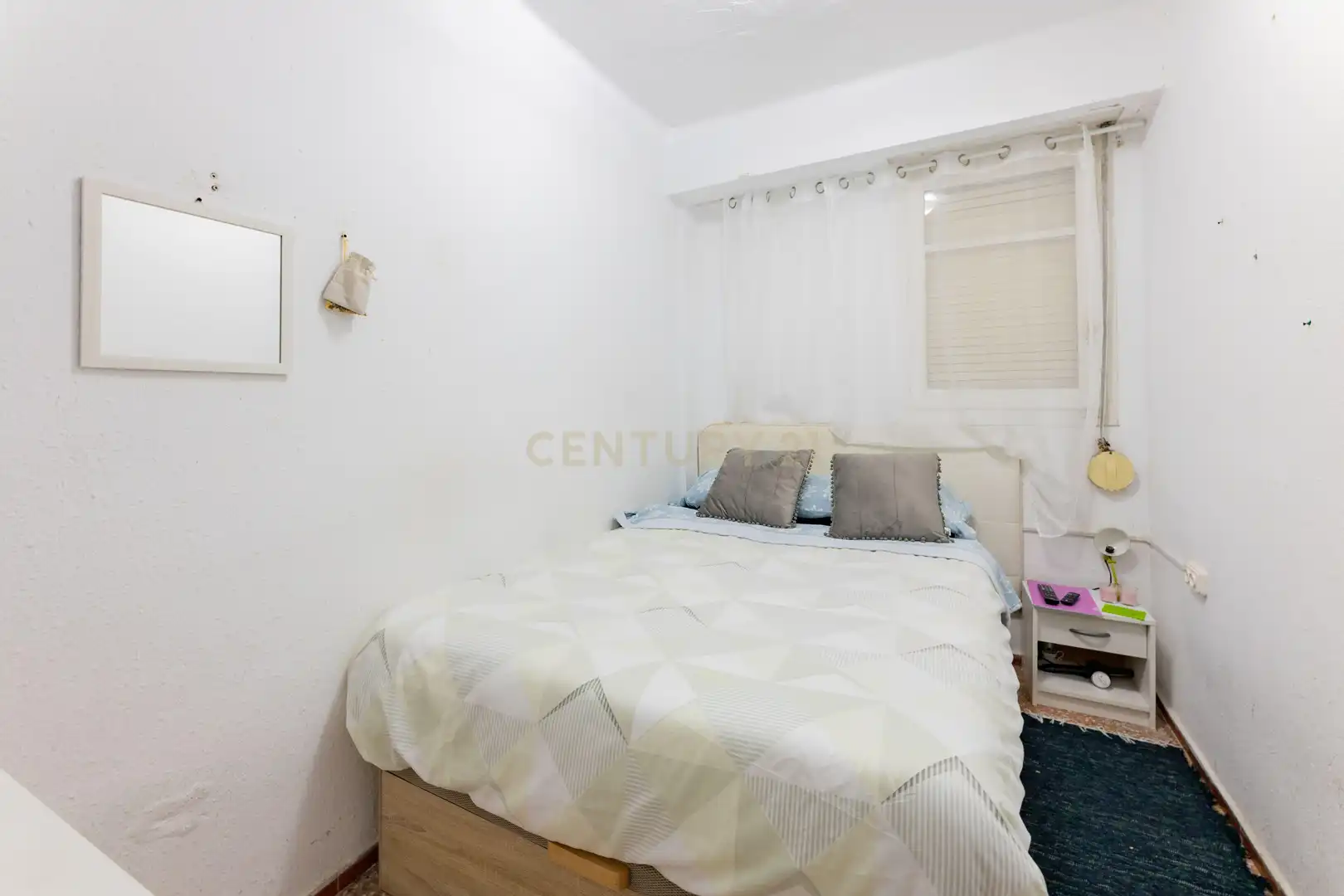 Habitación de Piso en venta en Valencia con Horno y Balcón