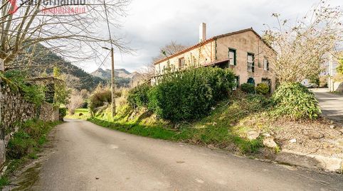 Foto 2 de Casa o chalet en venta en Barrio Barrio de la Lombana, Riotuerto, Cantabria