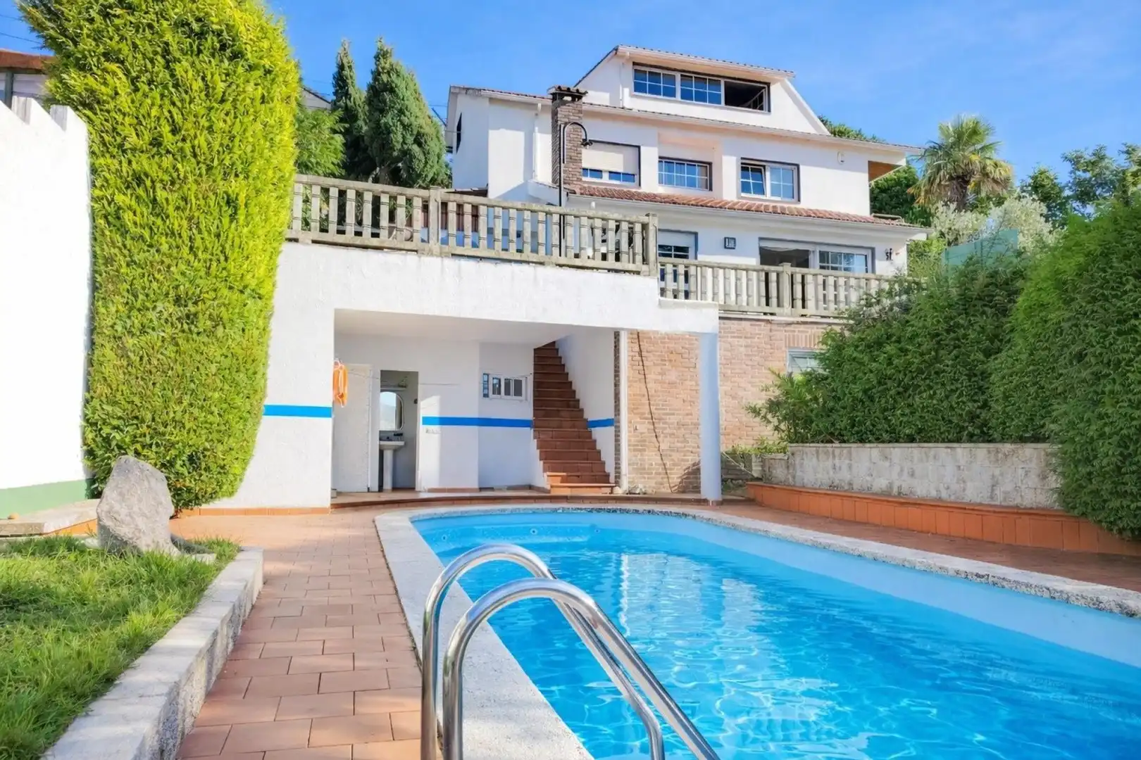 Houses for sale in Teis