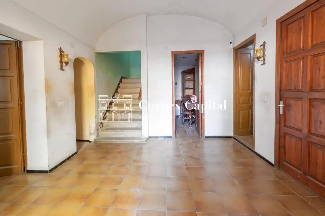Finca rústica en venda en Ullastret amb Jardí privat, Terrassa i Traster