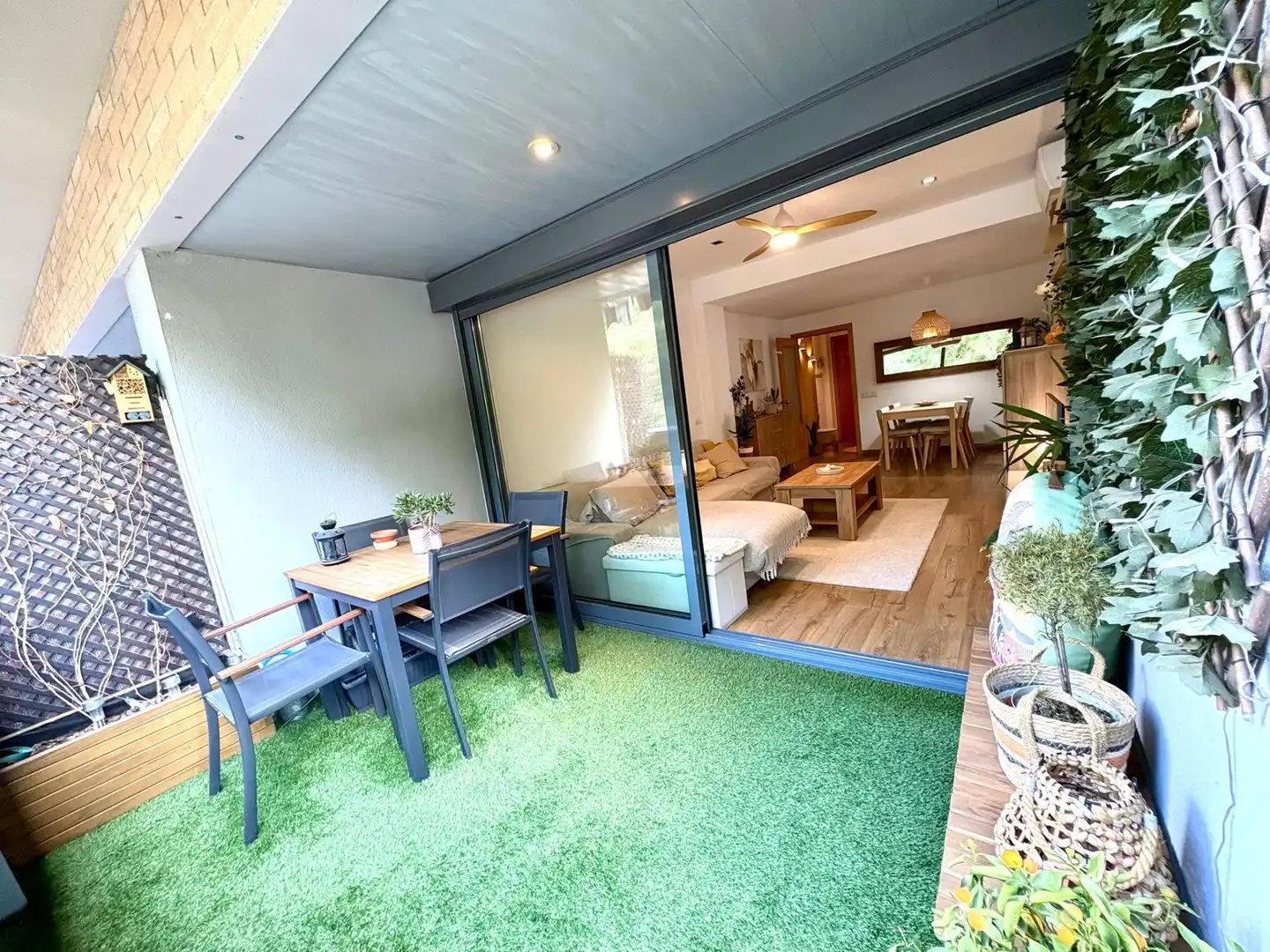 Terraza de Piso en venta en Santa Perpètua de Mogoda con Aire acondicionado, Calefacción y Jardín privado