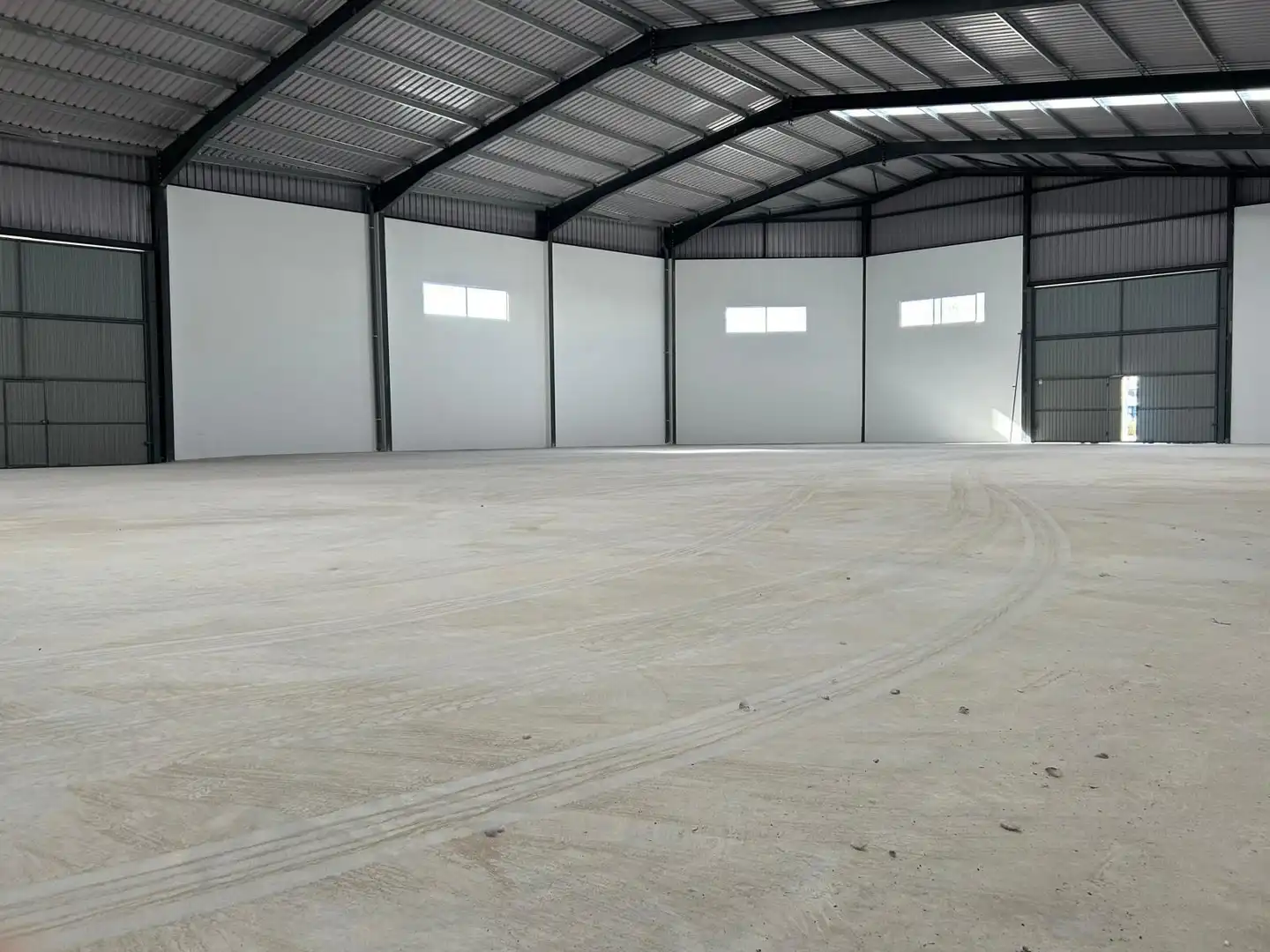 Industrial building to rent in Alcàsser, imagen 4