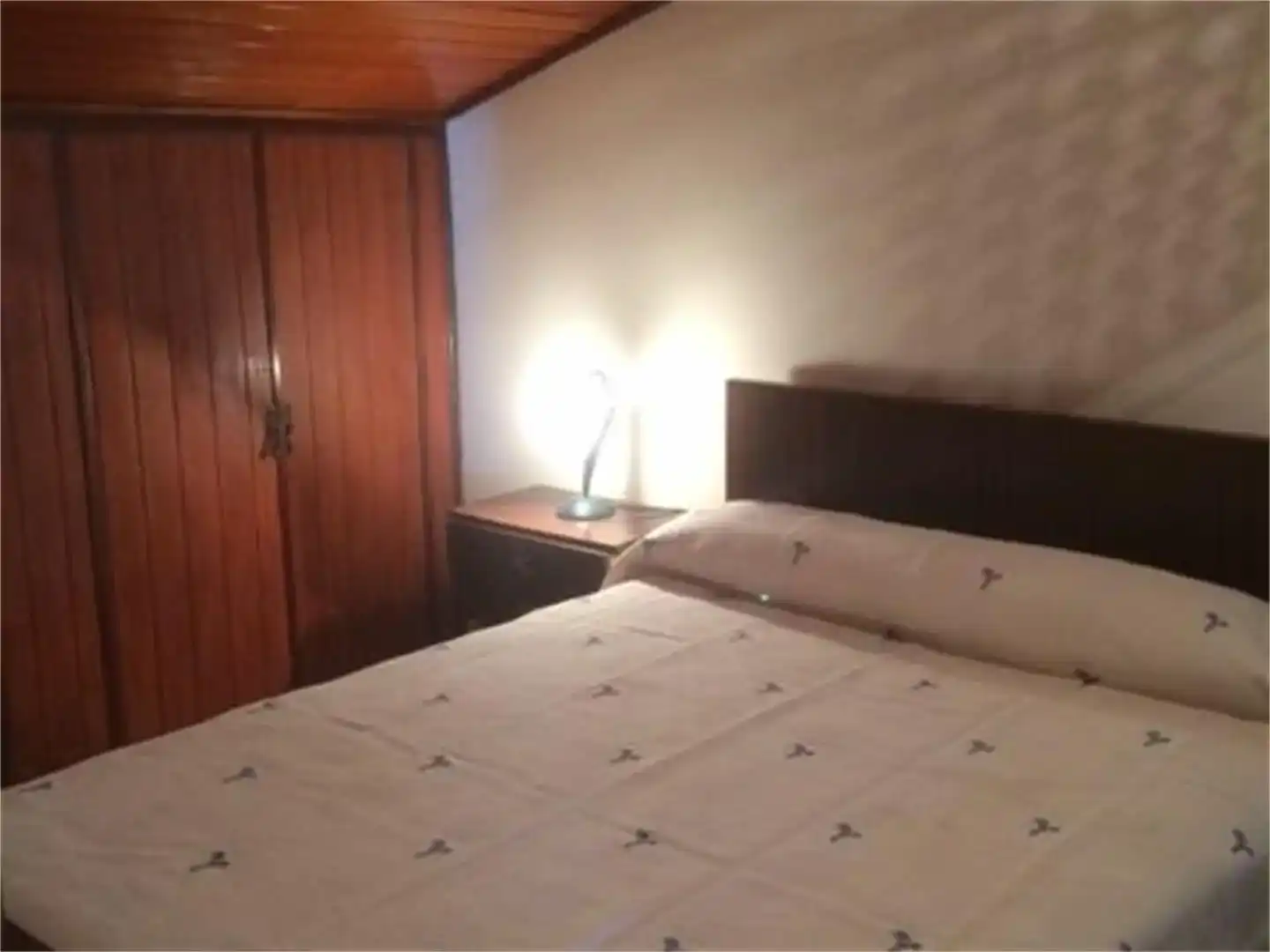 Dormitori de Casa adosada en venda en A Illa de Arousa  amb Balcó