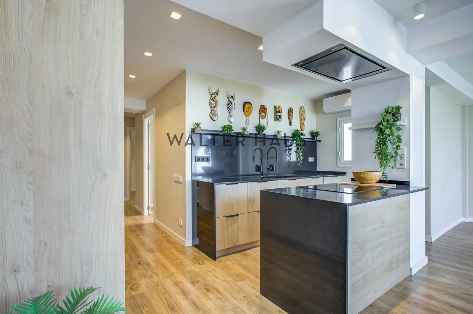 Kitchen of Attic for sale in Barcelona  with Air Conditioner, Terrace and Balcony