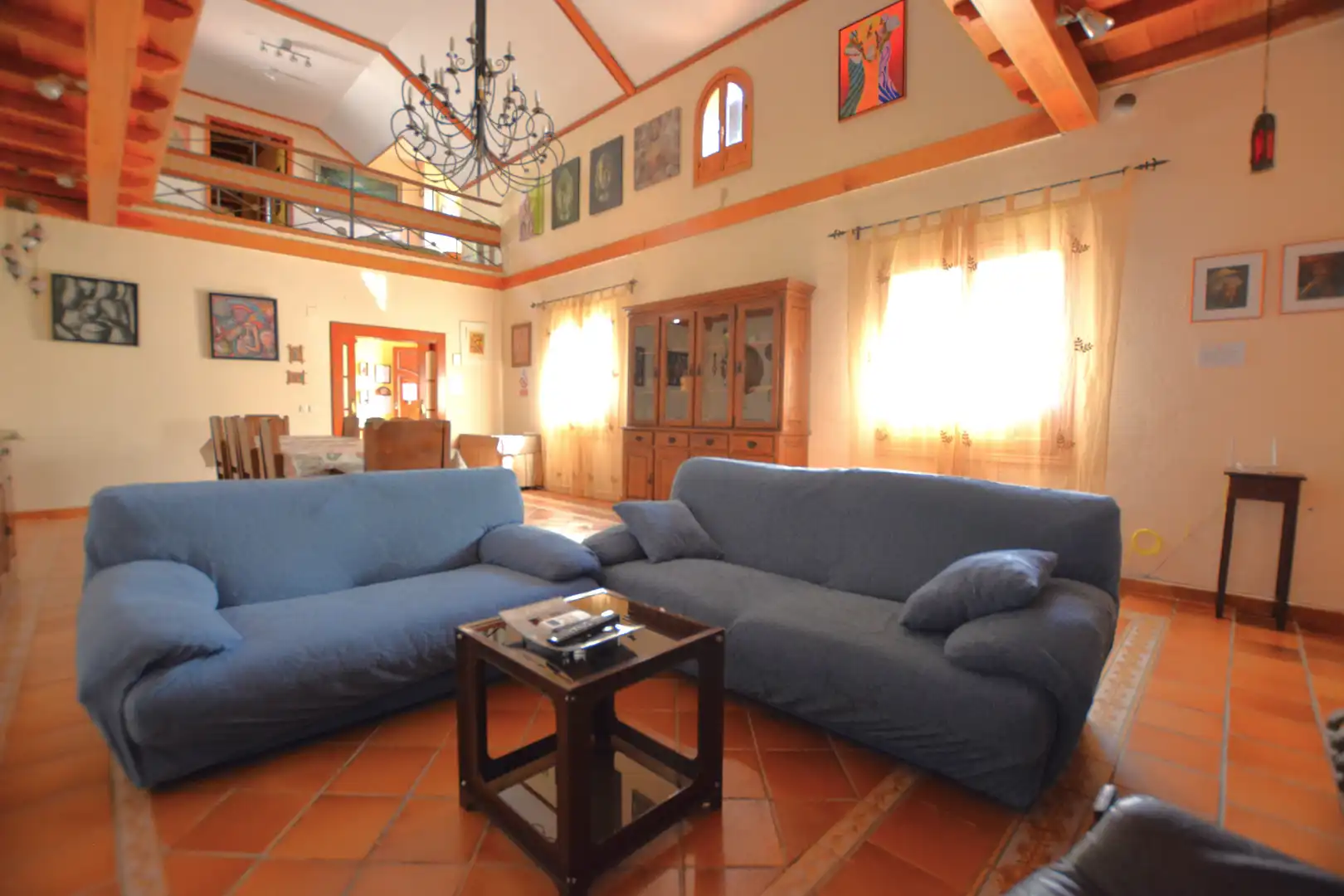 Sala de estar de Casa o chalet en venta en Guillena con Aire acondicionado, Calefacción y Jardín privado