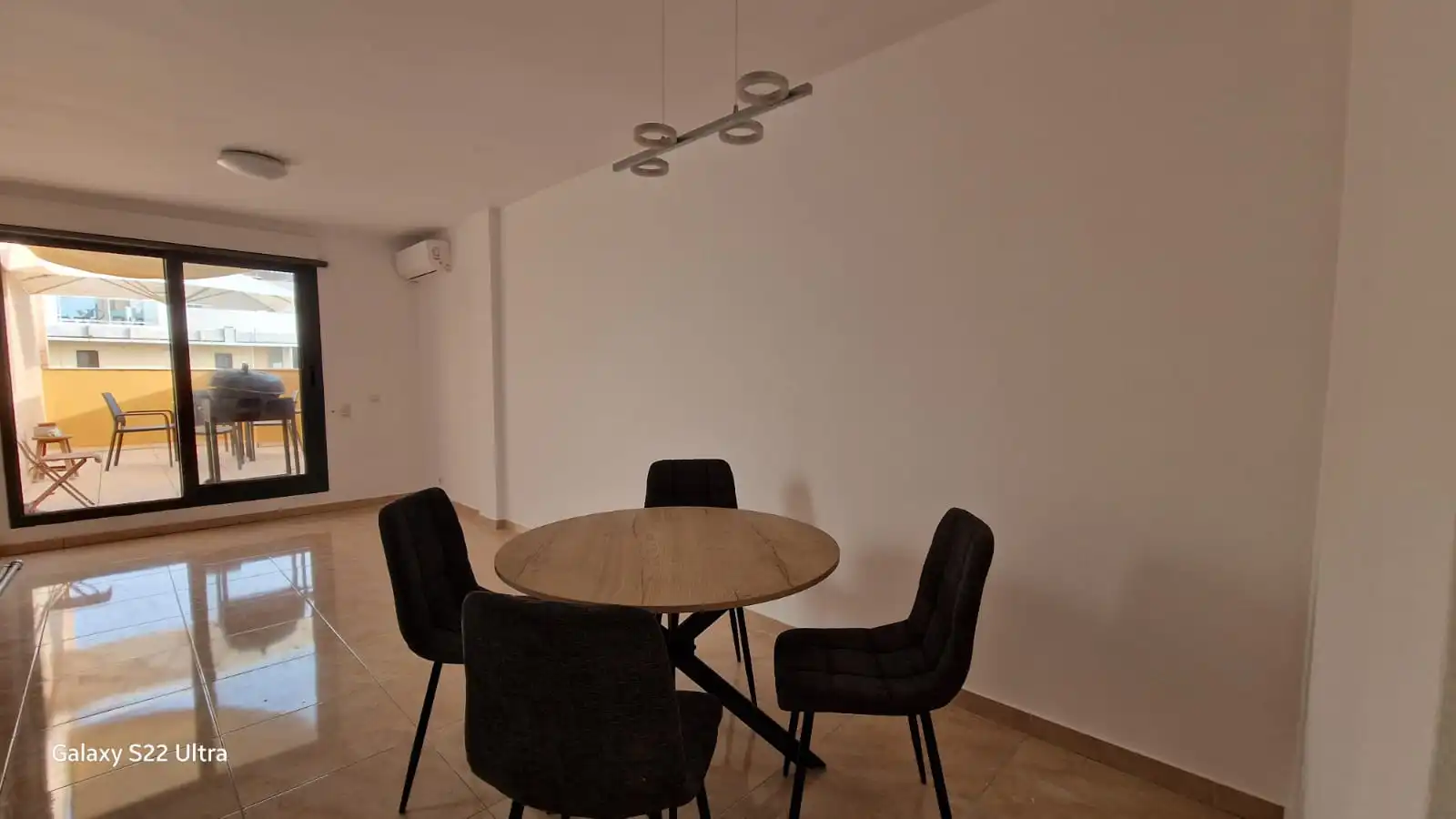 Comedor de Apartamento de alquiler en Benidorm con Aire acondicionado, Calefacción y Terraza