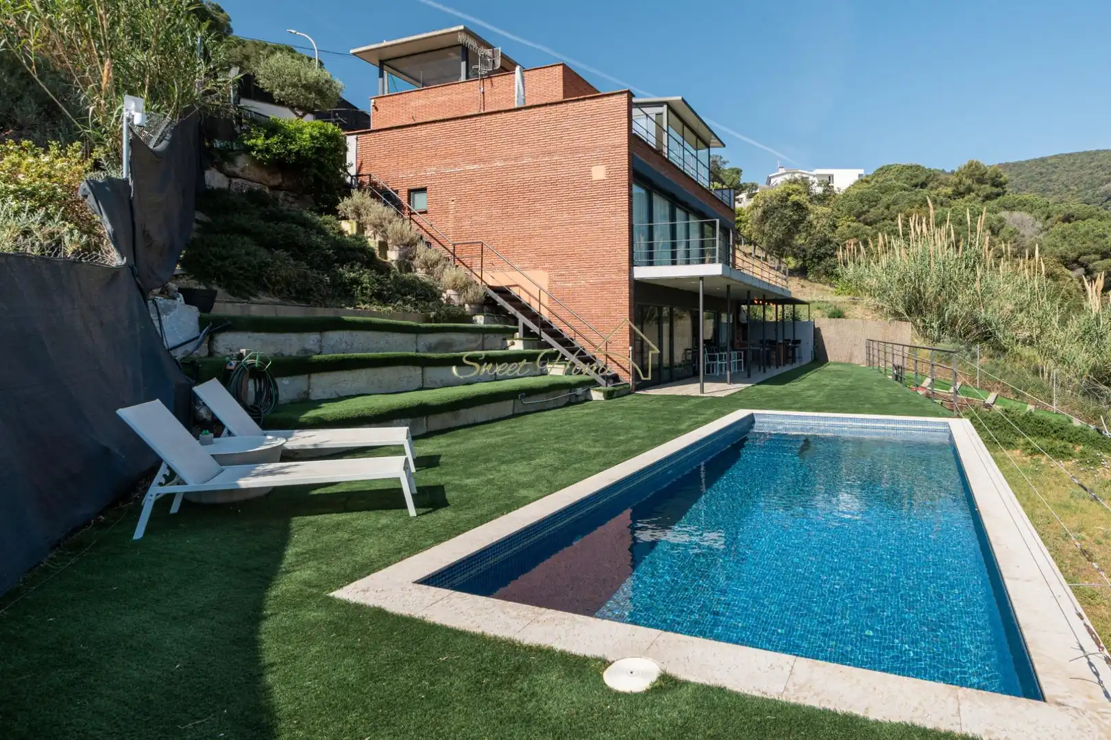 Swimming pool of Houses for sale in Alella  with Air Conditioner, Heating and Private garden