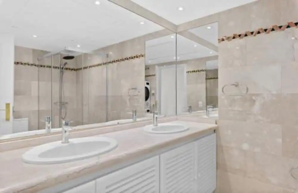 Apartament amb piscina en venda a Nueva Andalucía, imagen 44