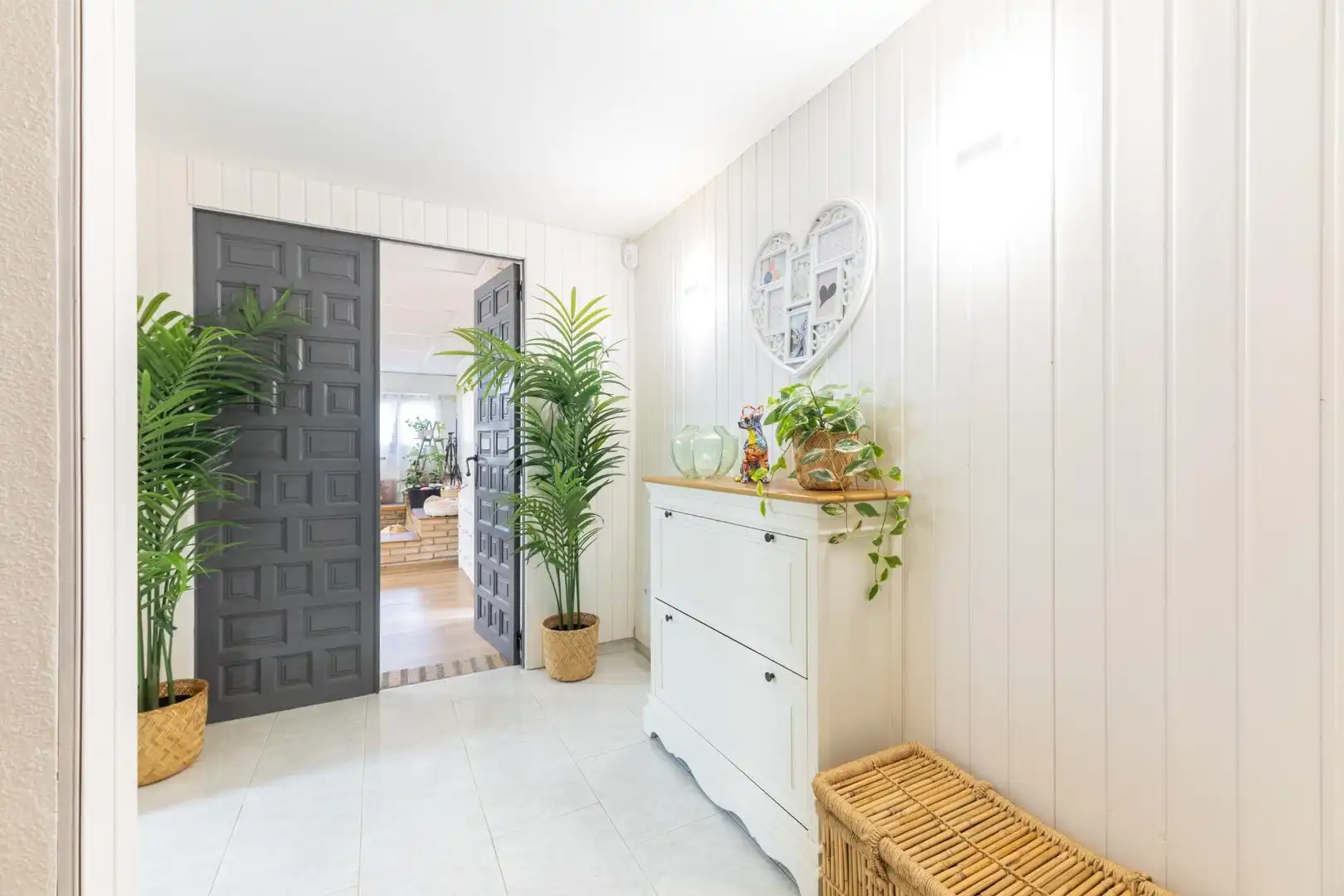 Casa o xalet en venda en Requena amb Jardí privat, Terrassa i Piscina