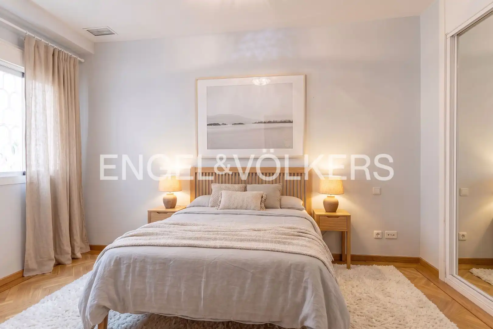 Bedroom of Flat for sale in Madrid  with Air Conditioner and Heating