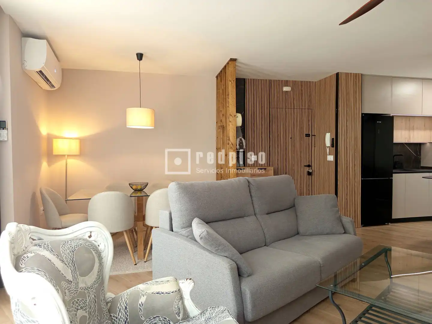 Flat for sale in Alfarería, Triana Casco Antiguo