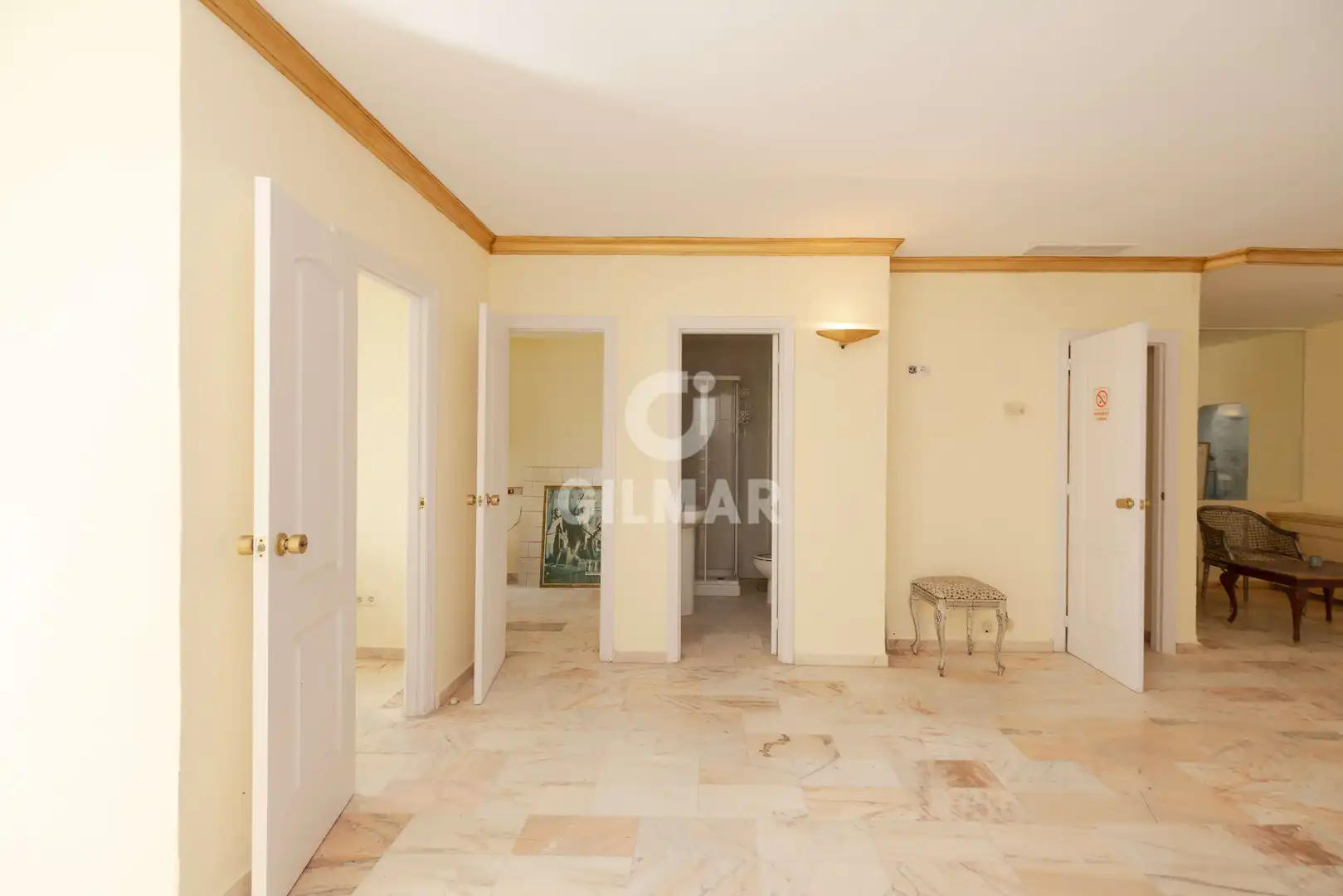 Local en venta en Marbella con Calefacción