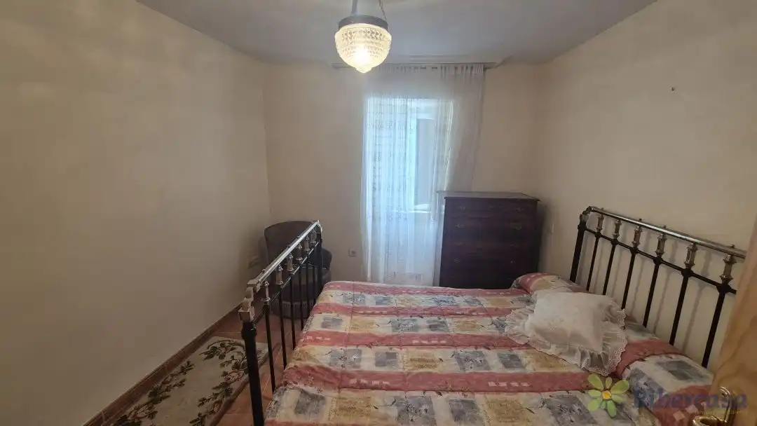 Habitación de Casa o chalet en venta en Cervera del Río Alhama con Amueblado y Balcón