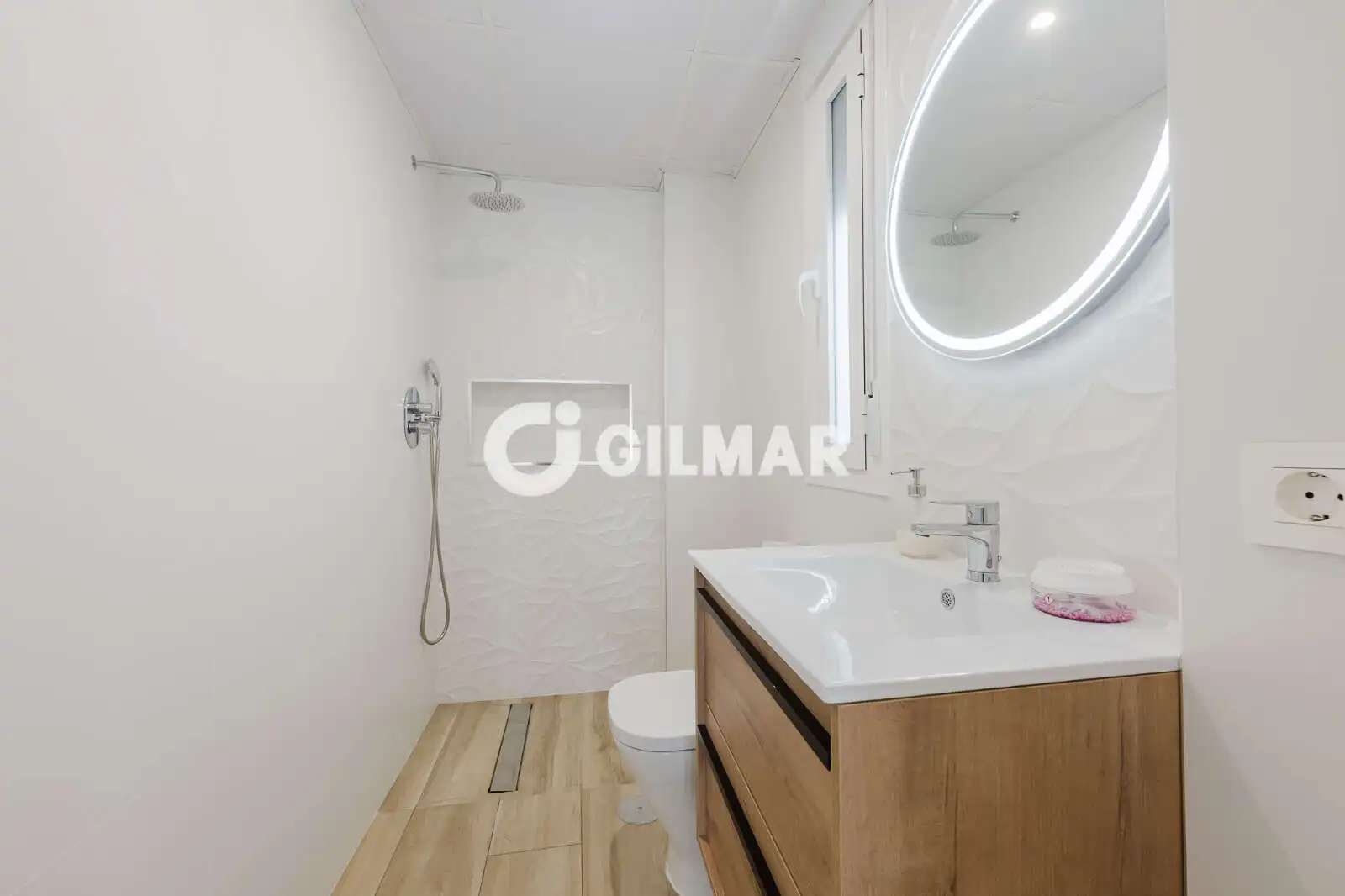 Casa bifamiliare con piscina in vendita a El Rocío - La Milagrosa, imagen 6