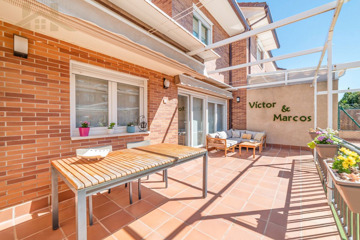 Single-family semi-detached for sale in Calle de Francisco Revelles Tejada, Santa Teresa