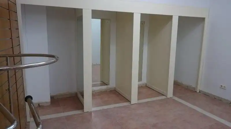 Gewerbefläche zur Miete in Miralvalle - Av. Virgen del Puerto - La Data, imagen 9
