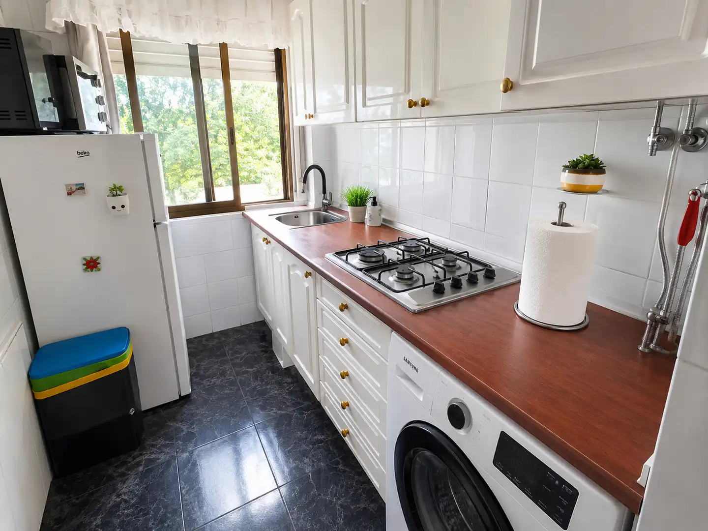 Cocina de Piso de alquiler en Santander con Calefacción, Terraza y Amueblado