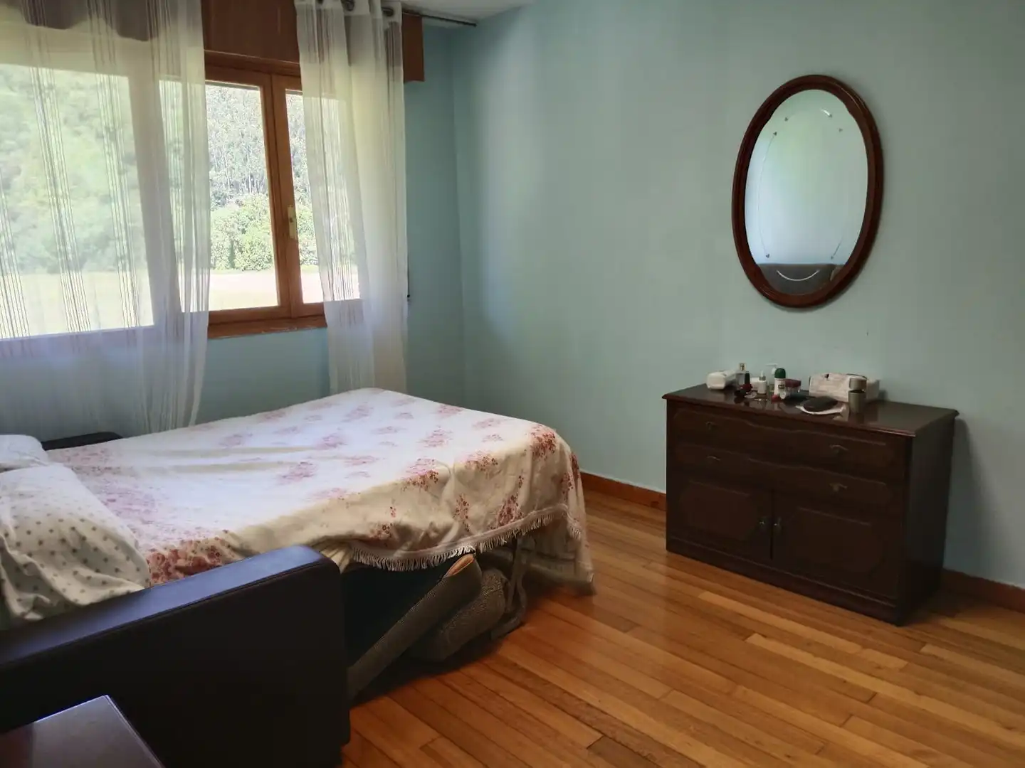 Dormitori de Casa o xalet en venda en Ampuero amb Jardí privat, Terrassa i Moblat