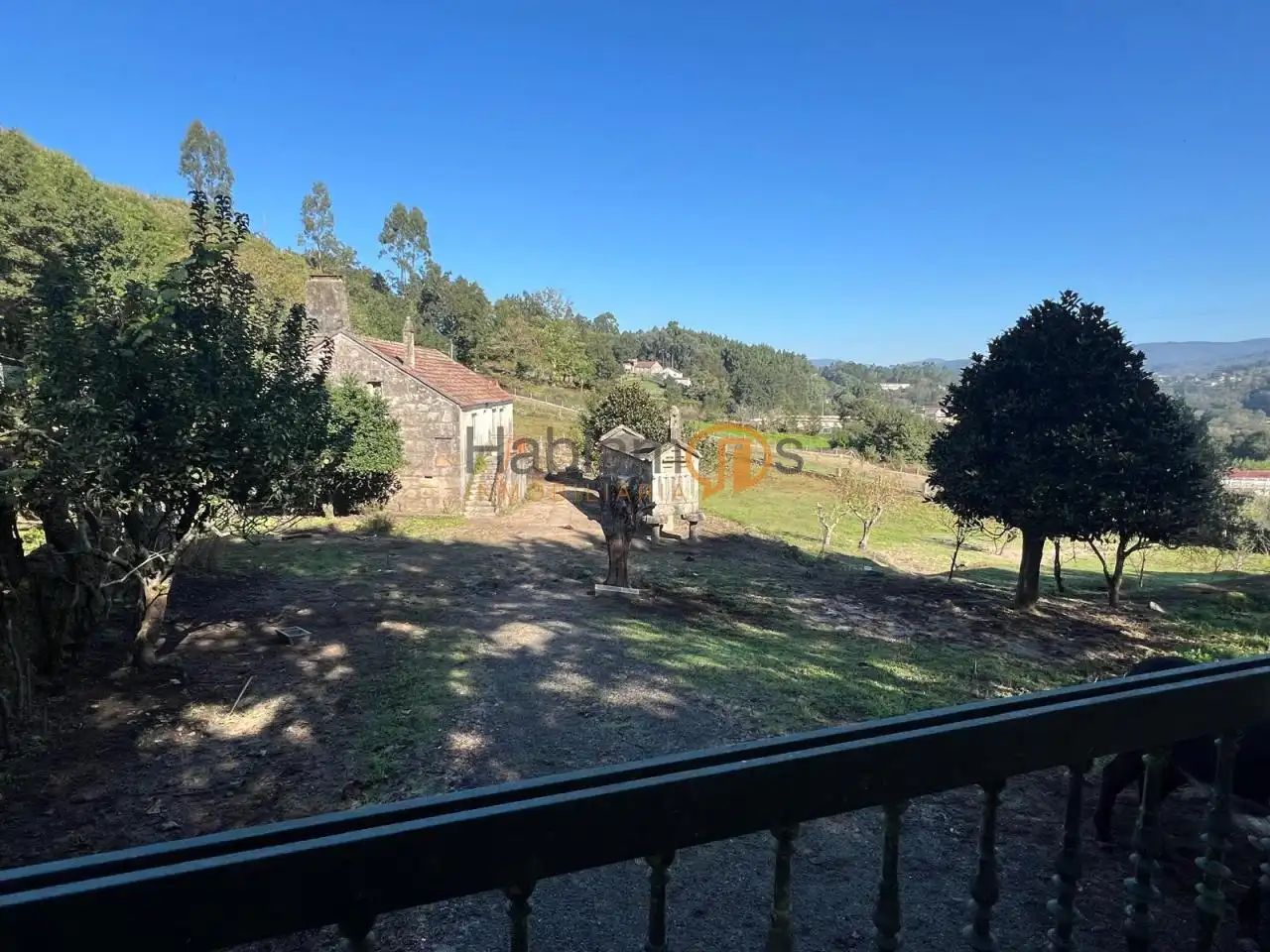 Finca rústica en venda en Pontevedra Capital  amb Jardí privat, Terrassa i Traster