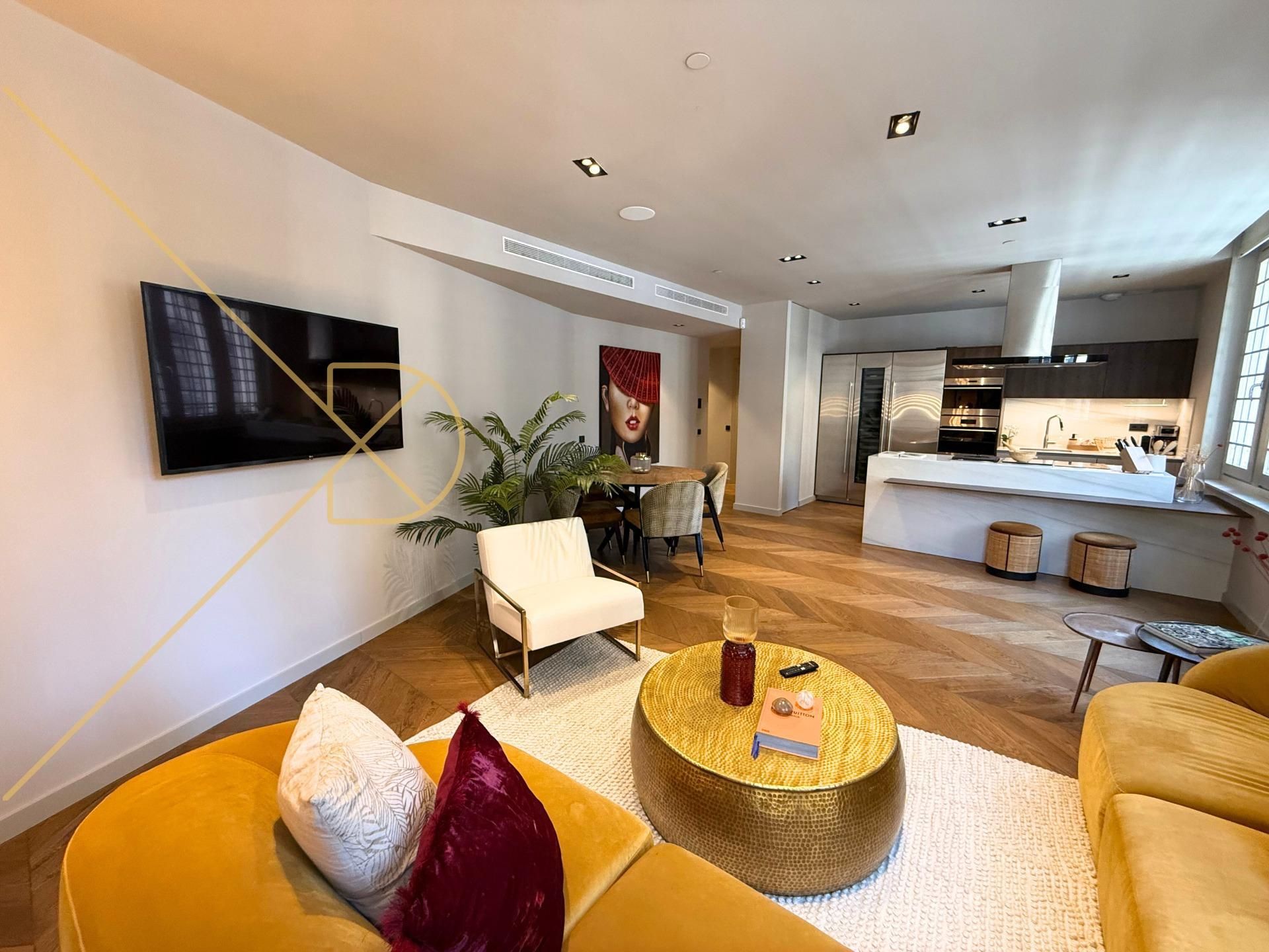 Living room of Flat for sale in  Barcelona Capital  with Parquet flooring