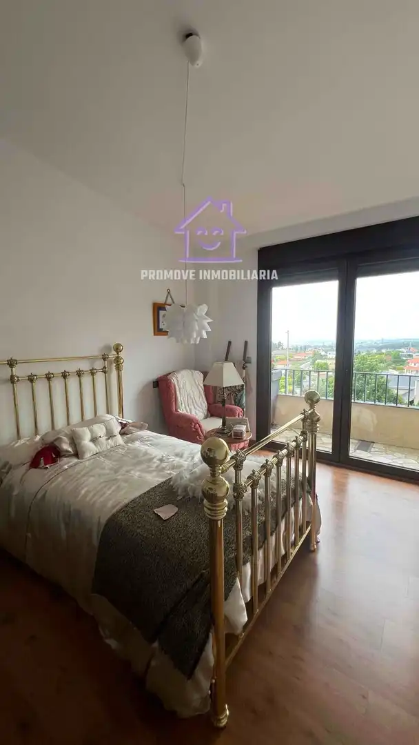 Habitación de Casa o chalet de alquiler en A Coruña Capital  con Terraza y Trastero