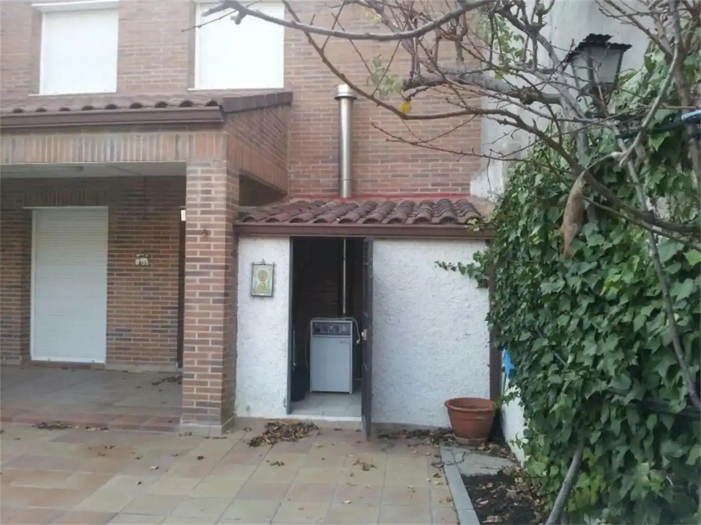 Exterior view of Flat for rent in Moraleja de Enmedio, Madrid