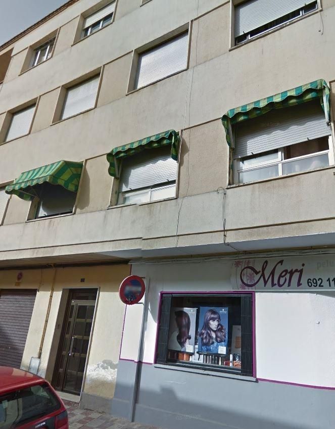 Vista exterior de Pis en venda en Almansa amb Balcó